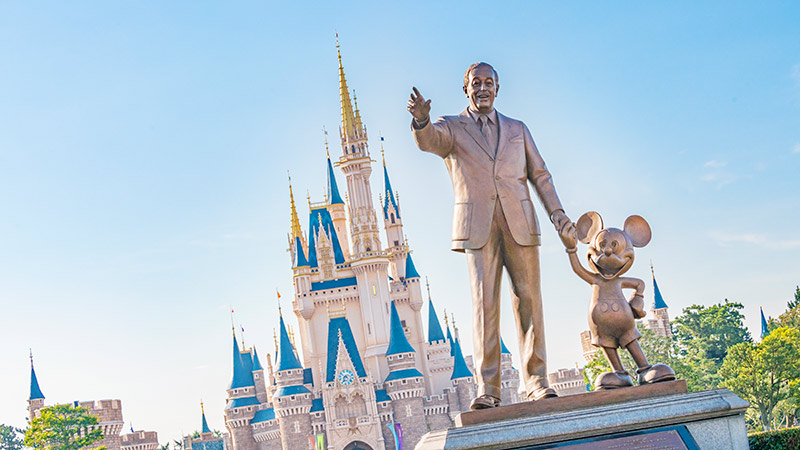 世界のディズニーパーク 本日の運営＆待ち時間